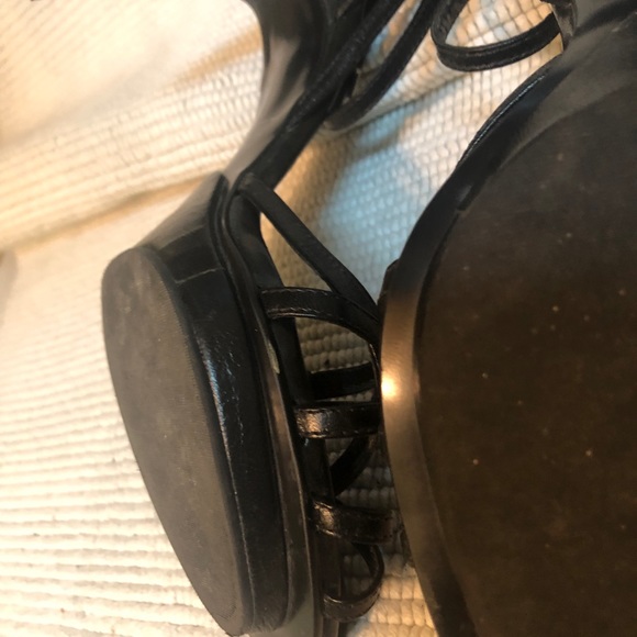 Woman’s black open toed high heel shoes - Picture 7 of 7